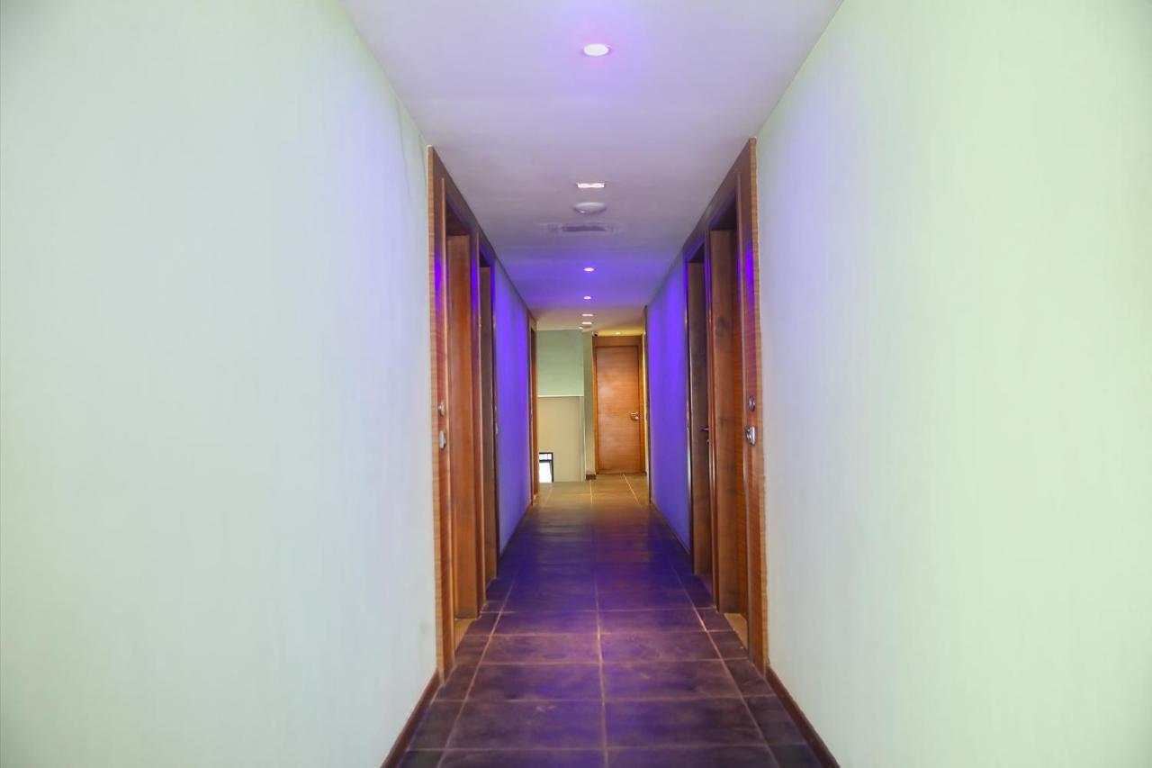 Fabhotel Illam Hospitality Chennai Exterior photo